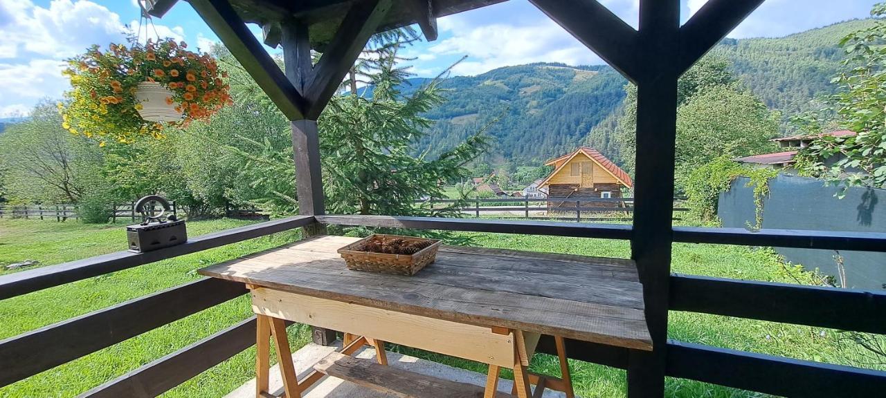 Casa De Vacanta Apartment บราน ภายนอก รูปภาพ
